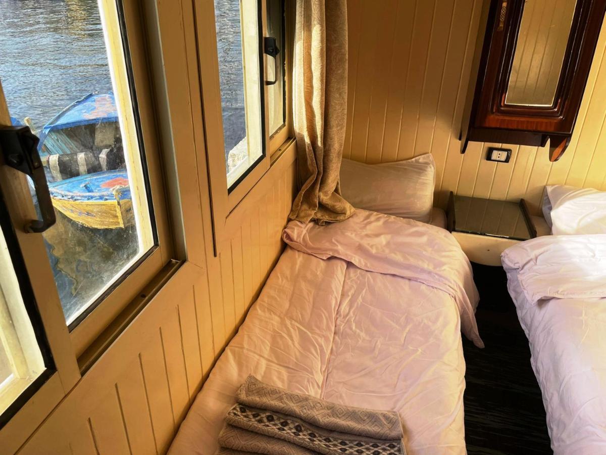 Floating Hotel- Happy Nile Boat Luksor Dış mekan fotoğraf
