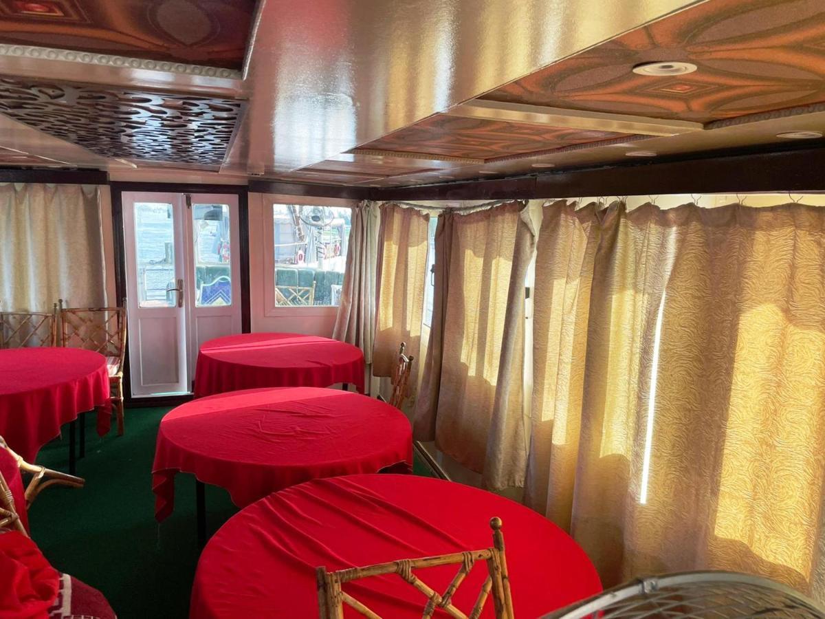 Floating Hotel- Happy Nile Boat Luksor Dış mekan fotoğraf