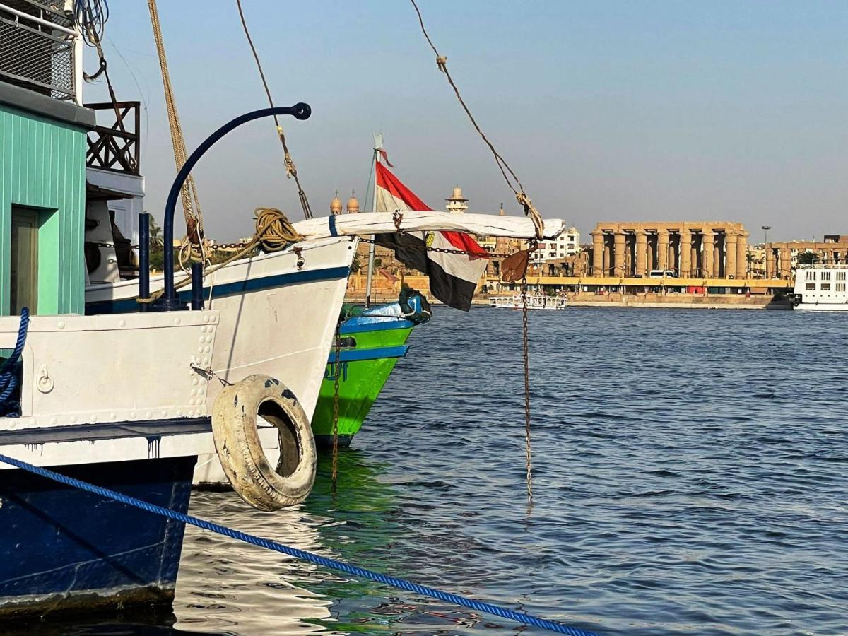 Floating Hotel- Happy Nile Boat Luksor Dış mekan fotoğraf